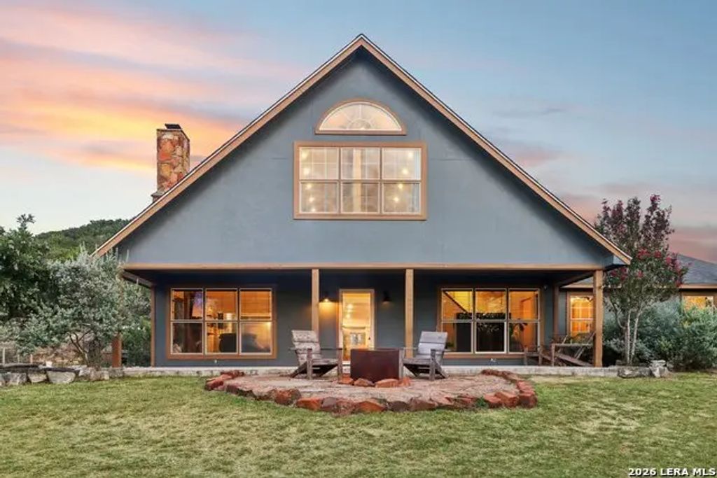 491 Forest Breeze, Lakehills