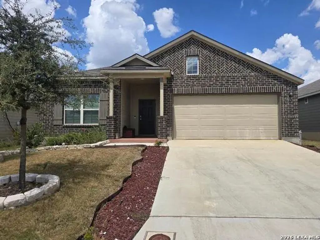 10711 Rosalina Loop, Converse