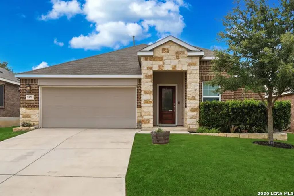 5125 Blue Ivy, Bulverde