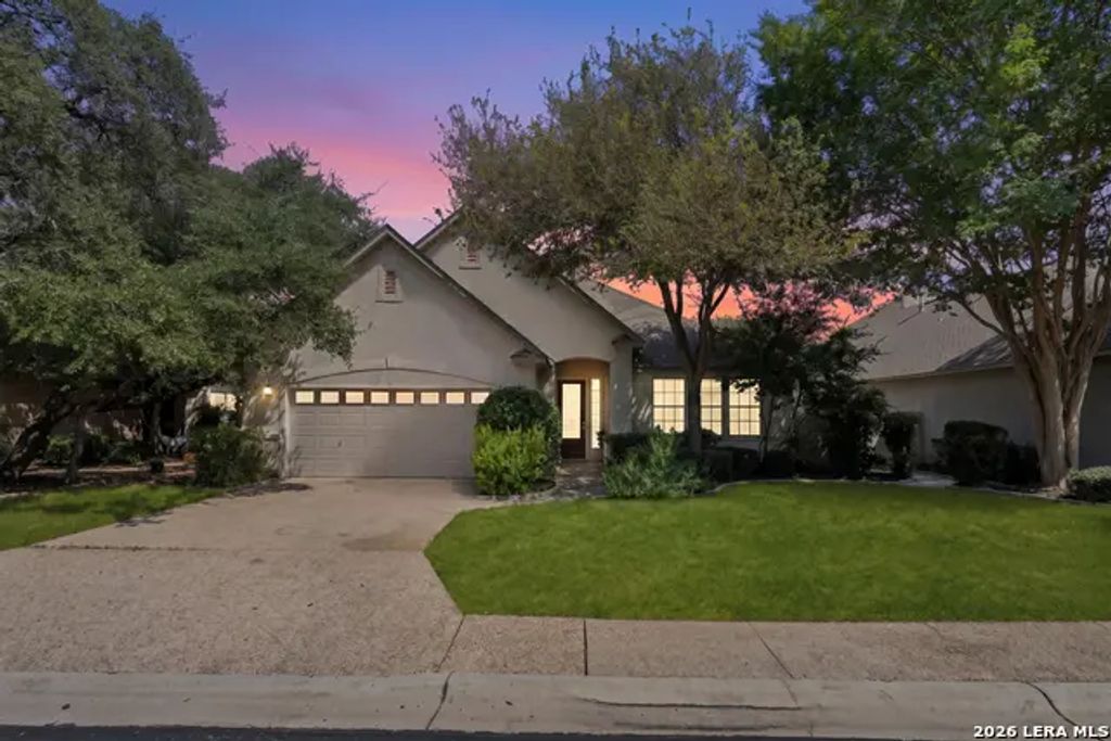 3703 River Fls, San Antonio