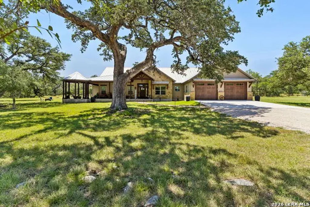 70 Richter Rd, Boerne