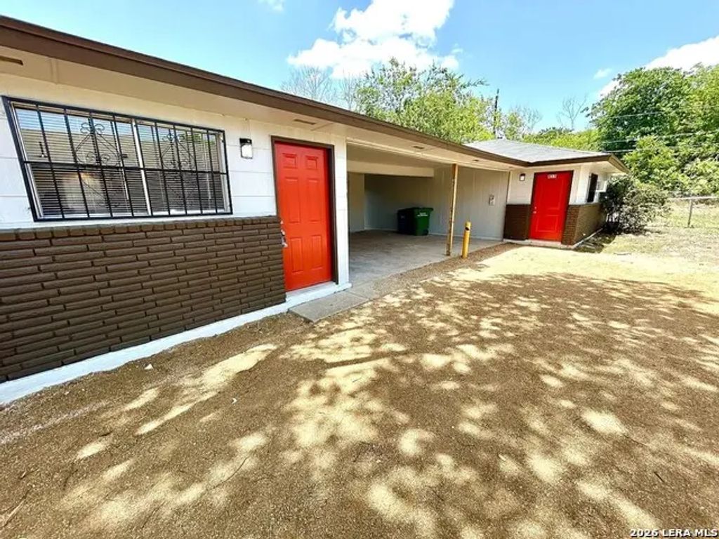 815 John Adams Dr, San Antonio