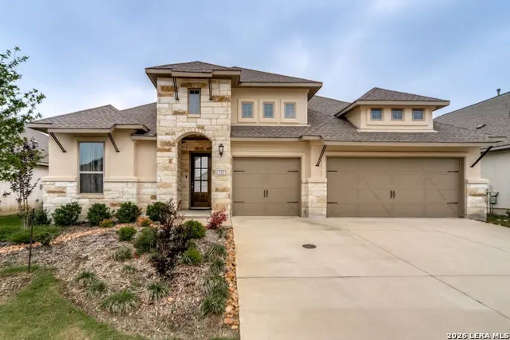 107 Valencia, Boerne