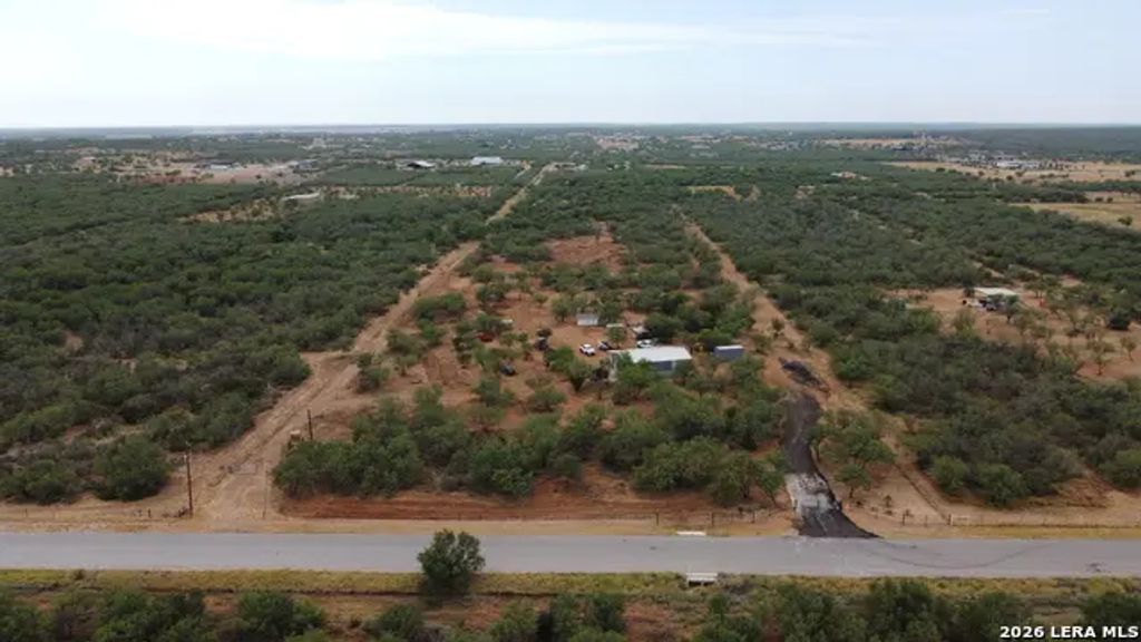 Jefferies Rd., Laredo