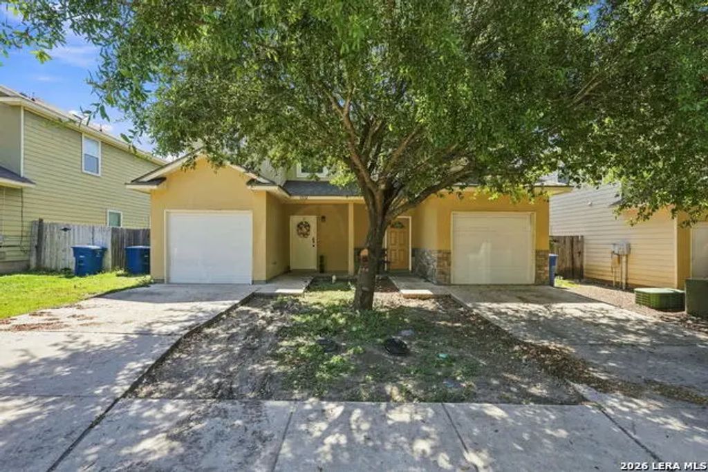 4902 & 4832 Appleseed Ct, San Antonio