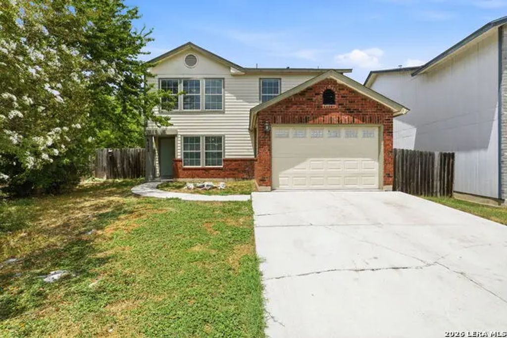 6803 Columbia Ridge Dr, Converse