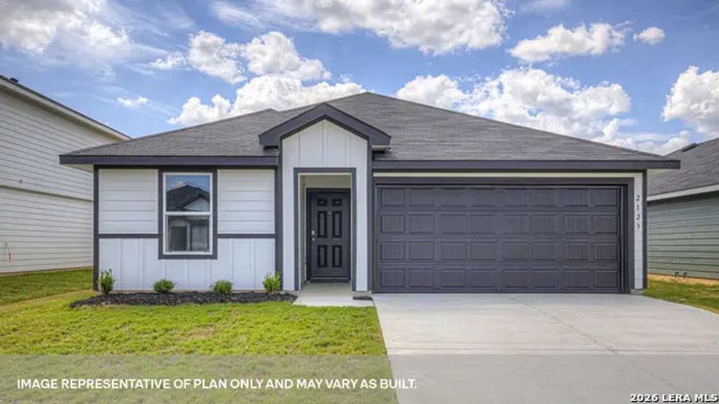 302 Windflower Cove, Luling