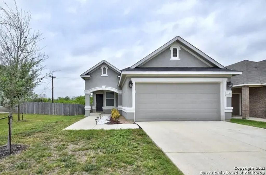 7231 Dulce Meadow, San Antonio