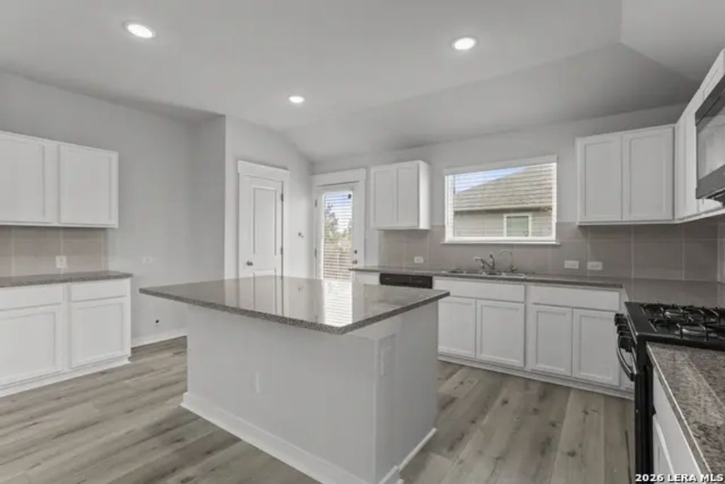 4837 Park Glen, Marion