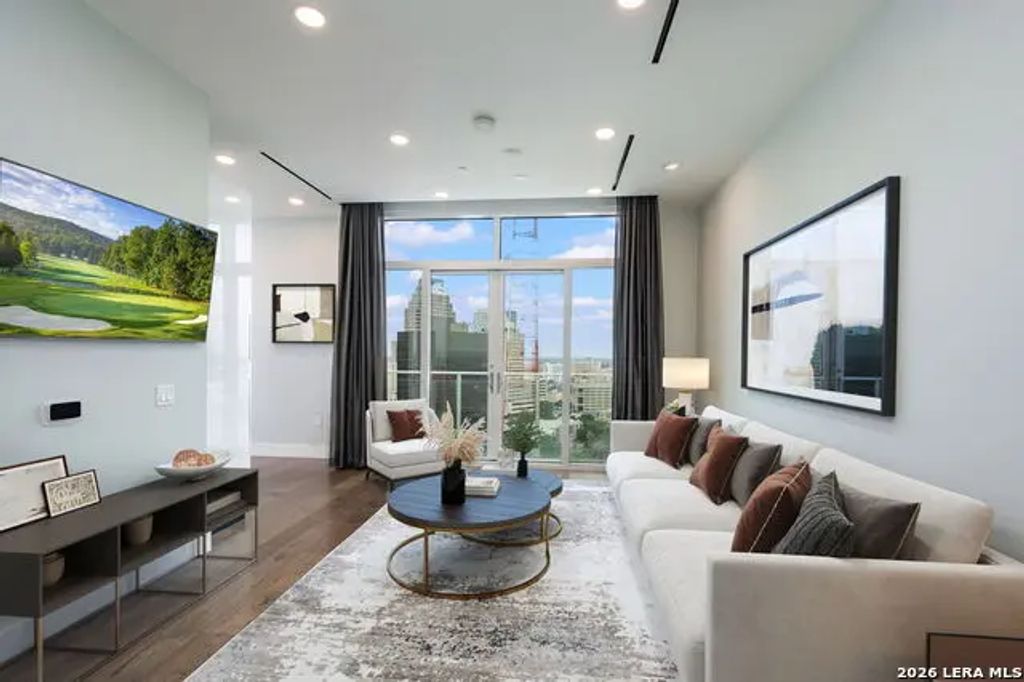 123 Lexington Ave Apt 1508, San Antonio