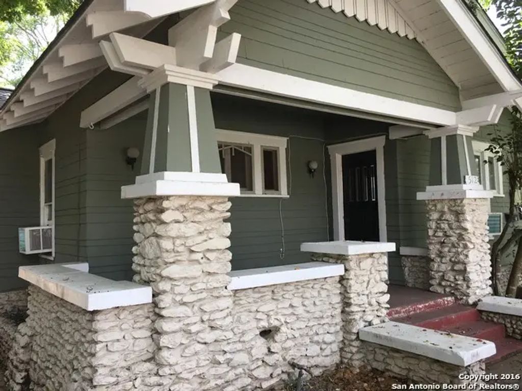 512 E Mulberry Ave 1, San Antonio