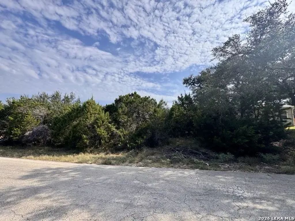 462 W Overlook Dr, Canyon Lake