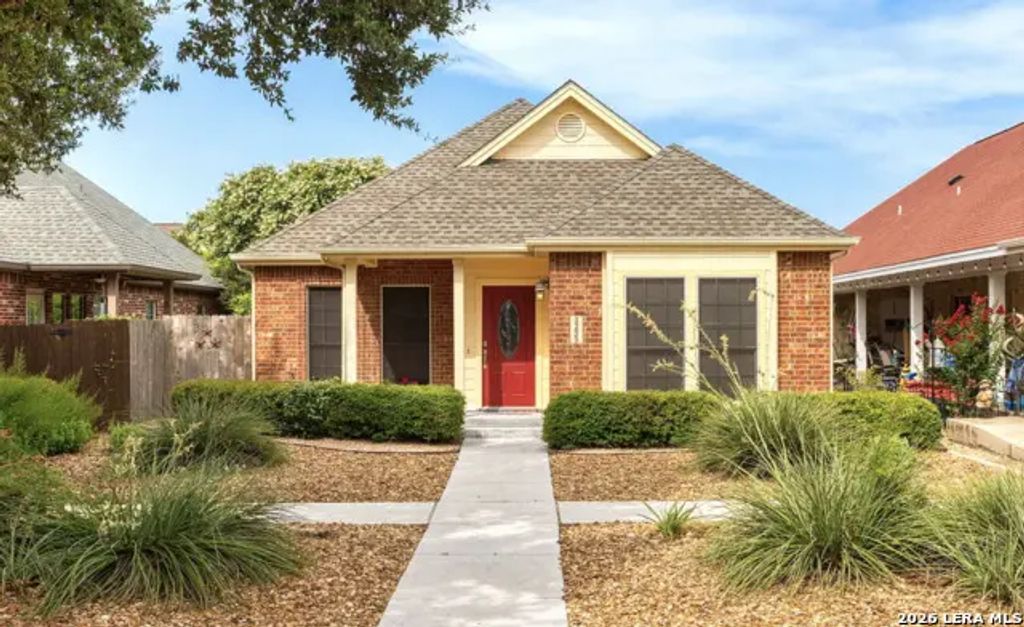2239 Cotton, New Braunfels