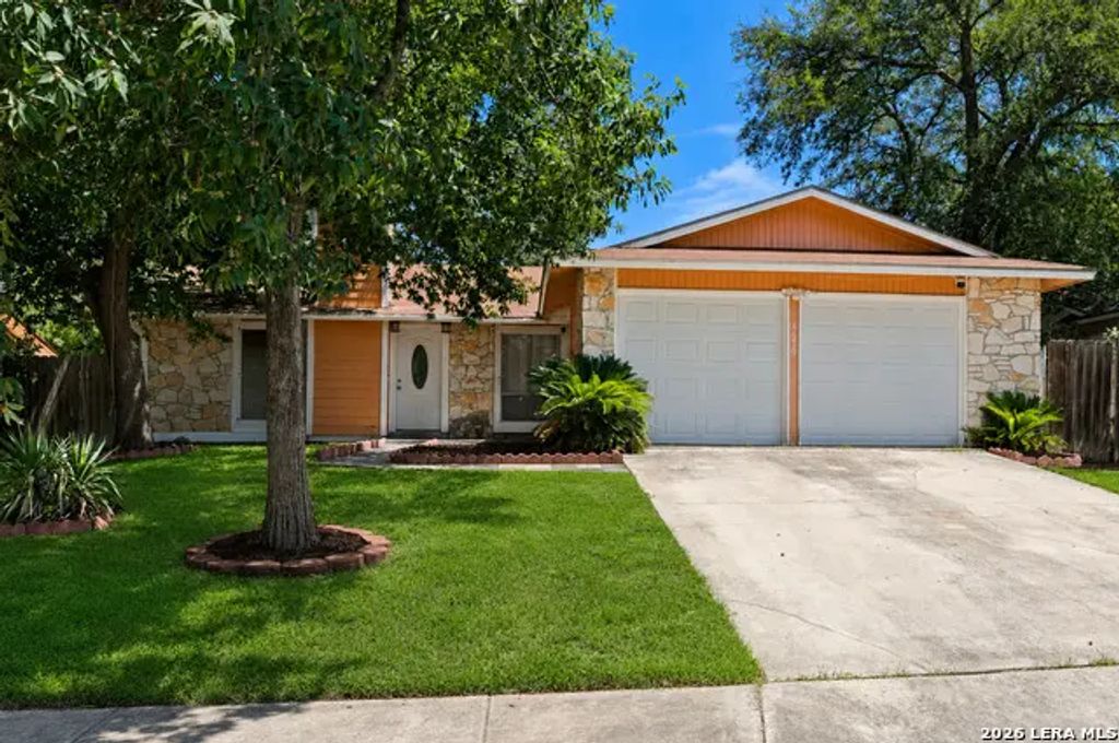 6650 Grist Mill, Leon Valley