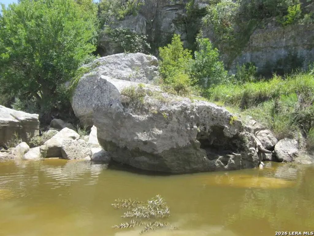 Tbd 15.117 Scenic Loop, Pipe Creek