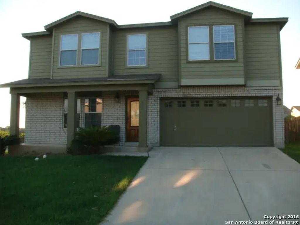 272 Hinge Chase, Cibolo