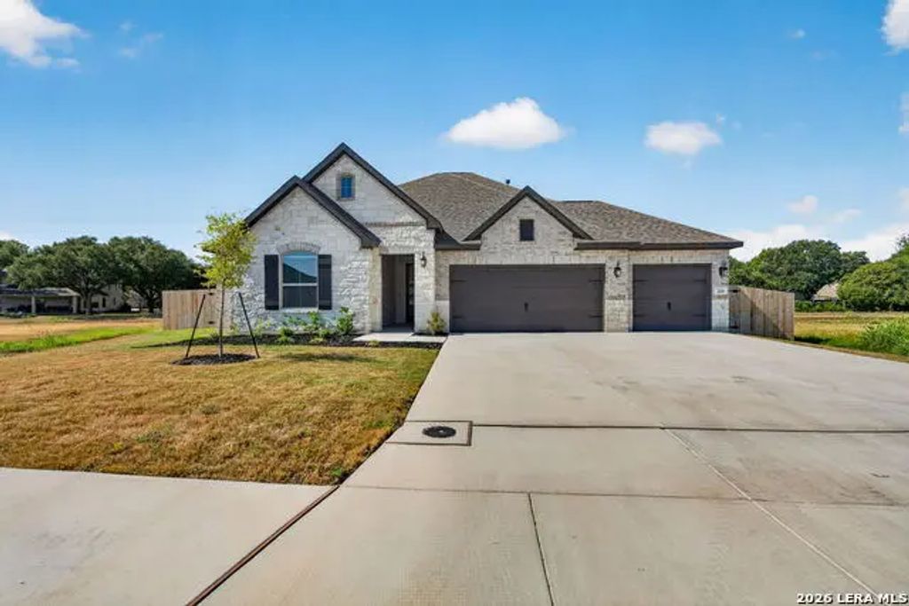 221 Janice Ave, Castroville