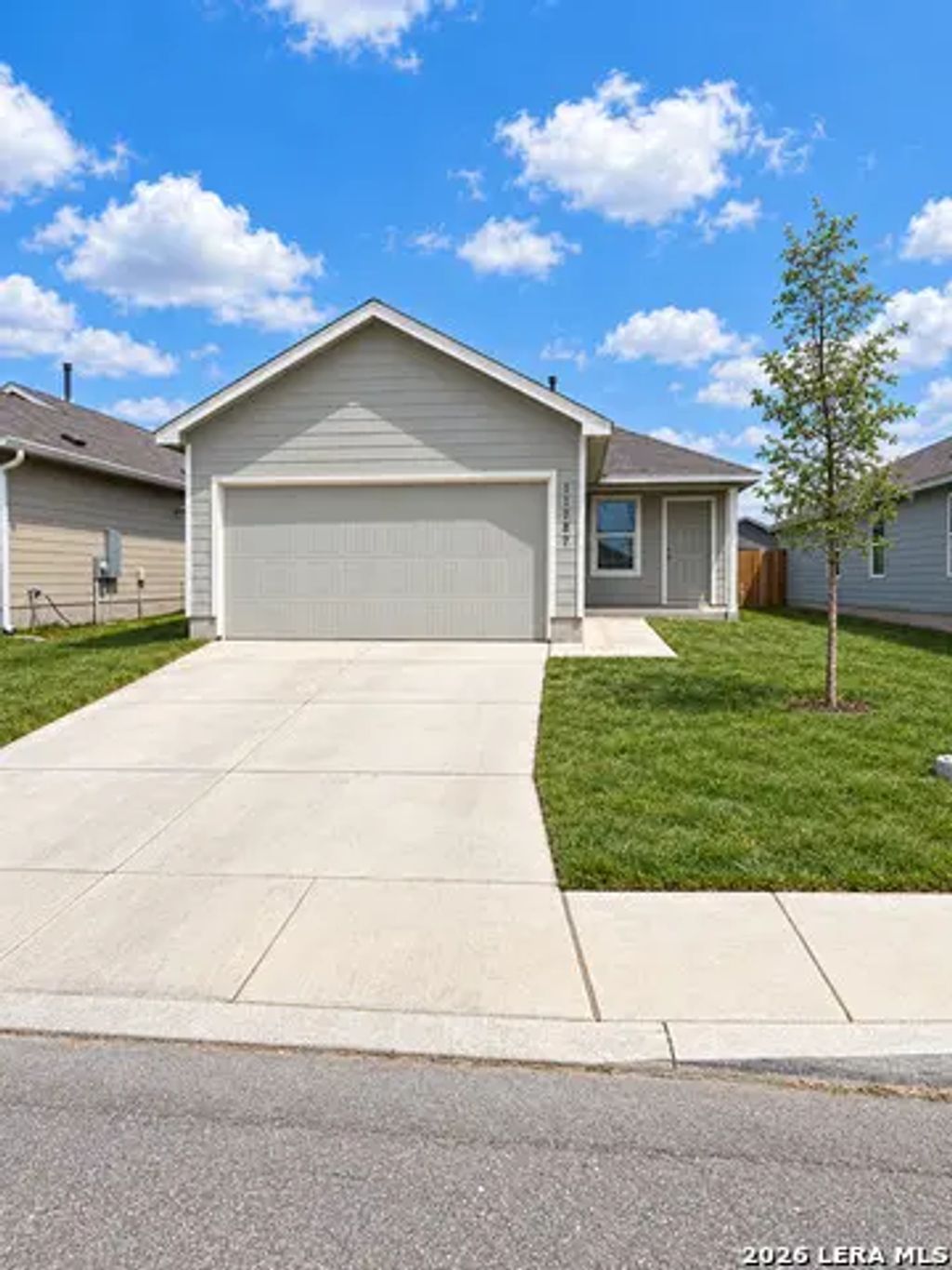 11787 Field Briar, Converse