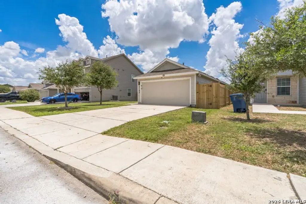 7103 Cozy Run, San Antonio