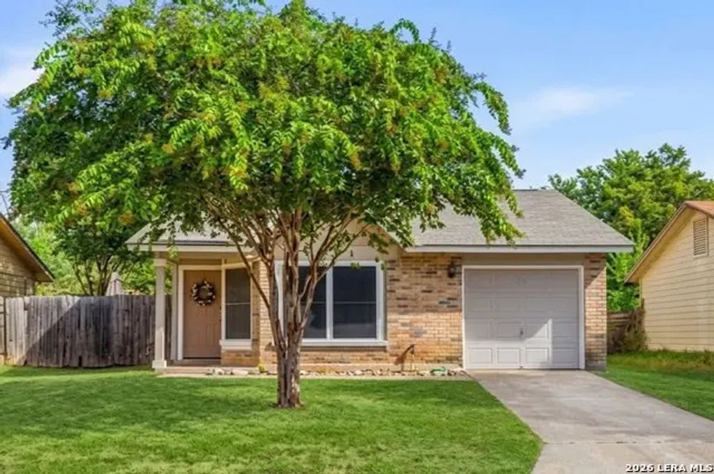 9751 Hidden Rock, San Antonio
