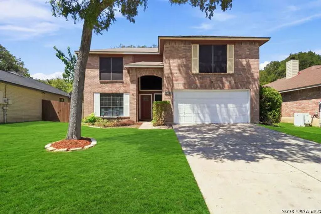 2509 Hidden Grove Ln, Schertz