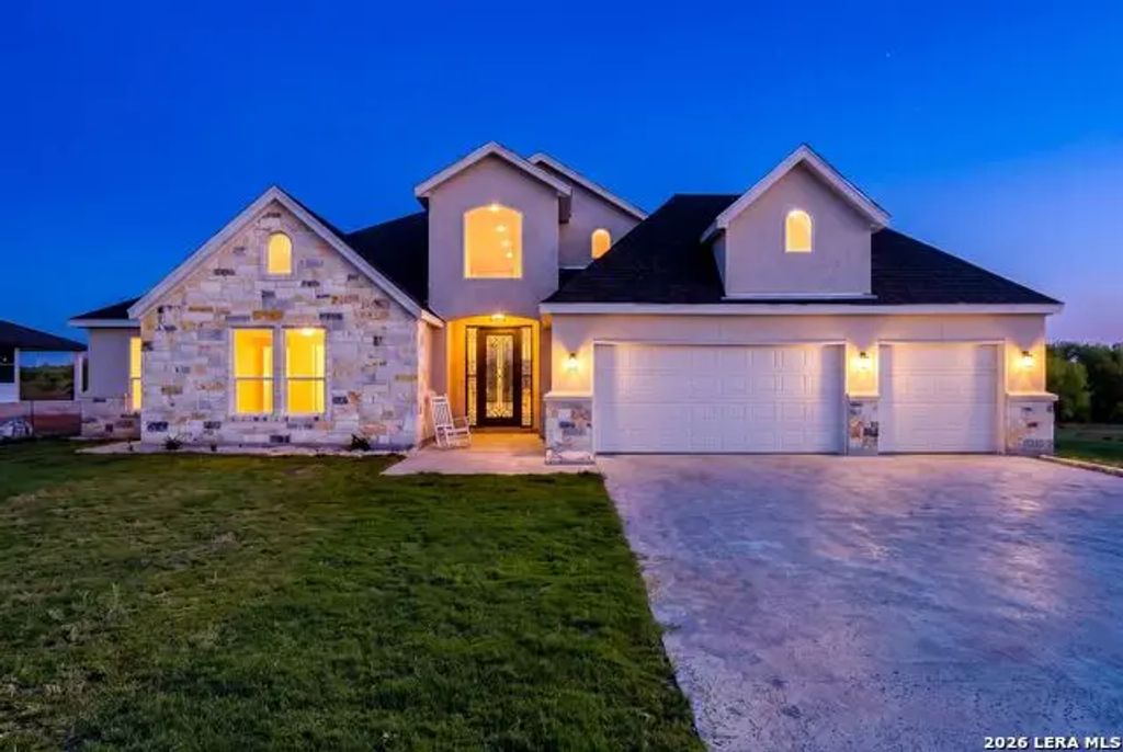 7166 Newman Blvd, Kyle