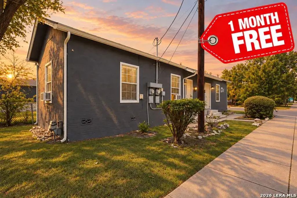 321 N Chupaderas St 101, San Antonio