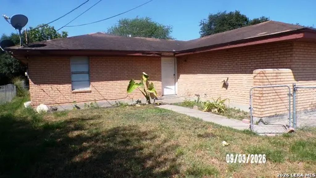 308 S Tyler St, Beeville