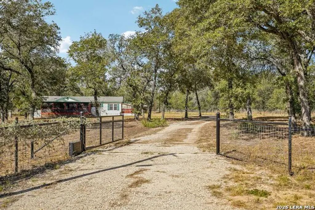 177 Longhorn Rd, Stockdale