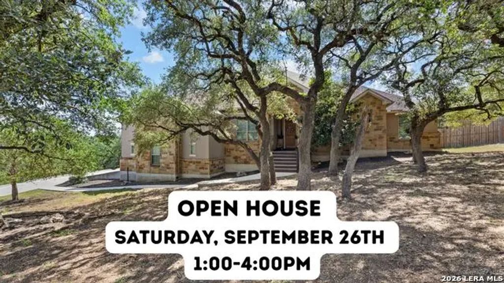 638 Cambridge Dr, New Braunfels