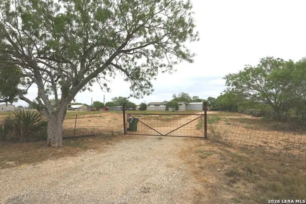 7510 Pittman Road, Adkins