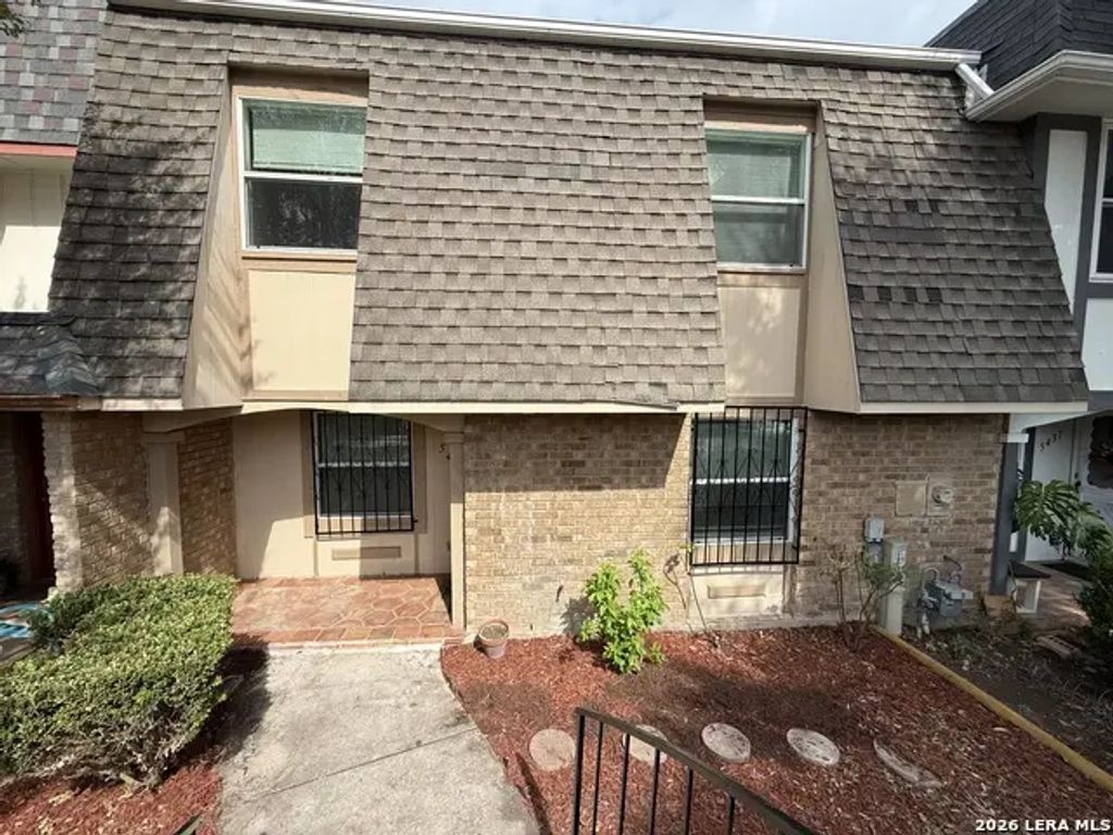 5435 Callaghan, San Antonio