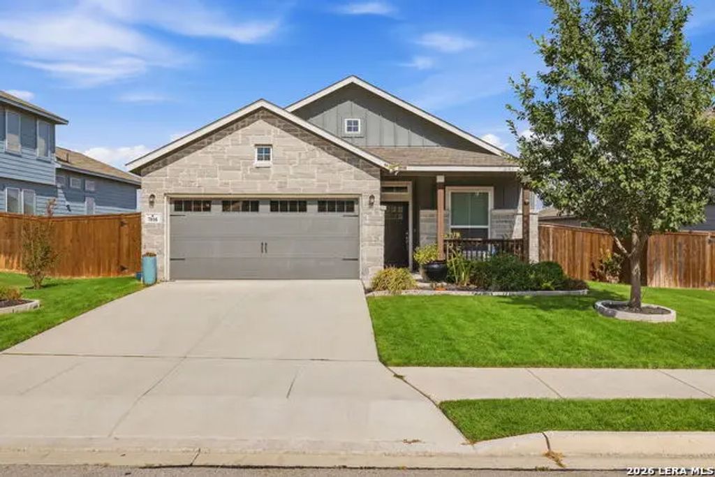 7016 Oldham Clf, Schertz