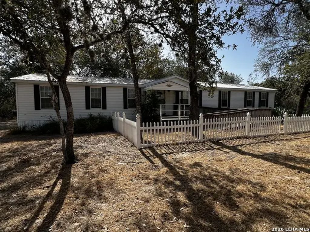 1920 Hickory Way, San Antonio