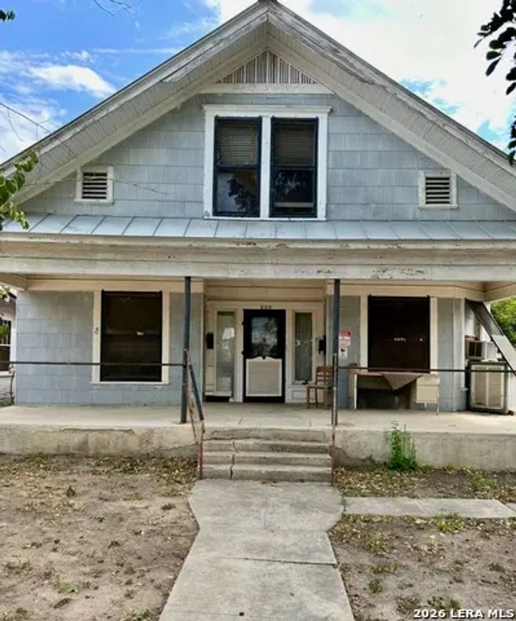 230 Clifford Ct, San Antonio