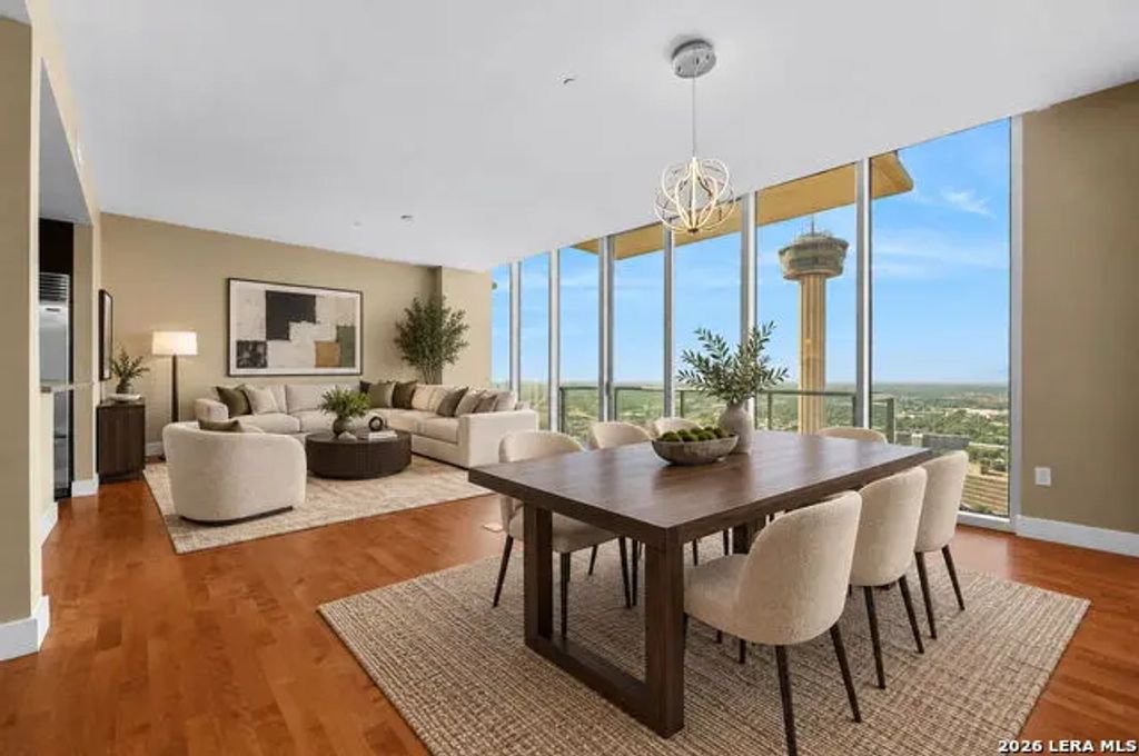 610 E Market Street 3111, San Antonio