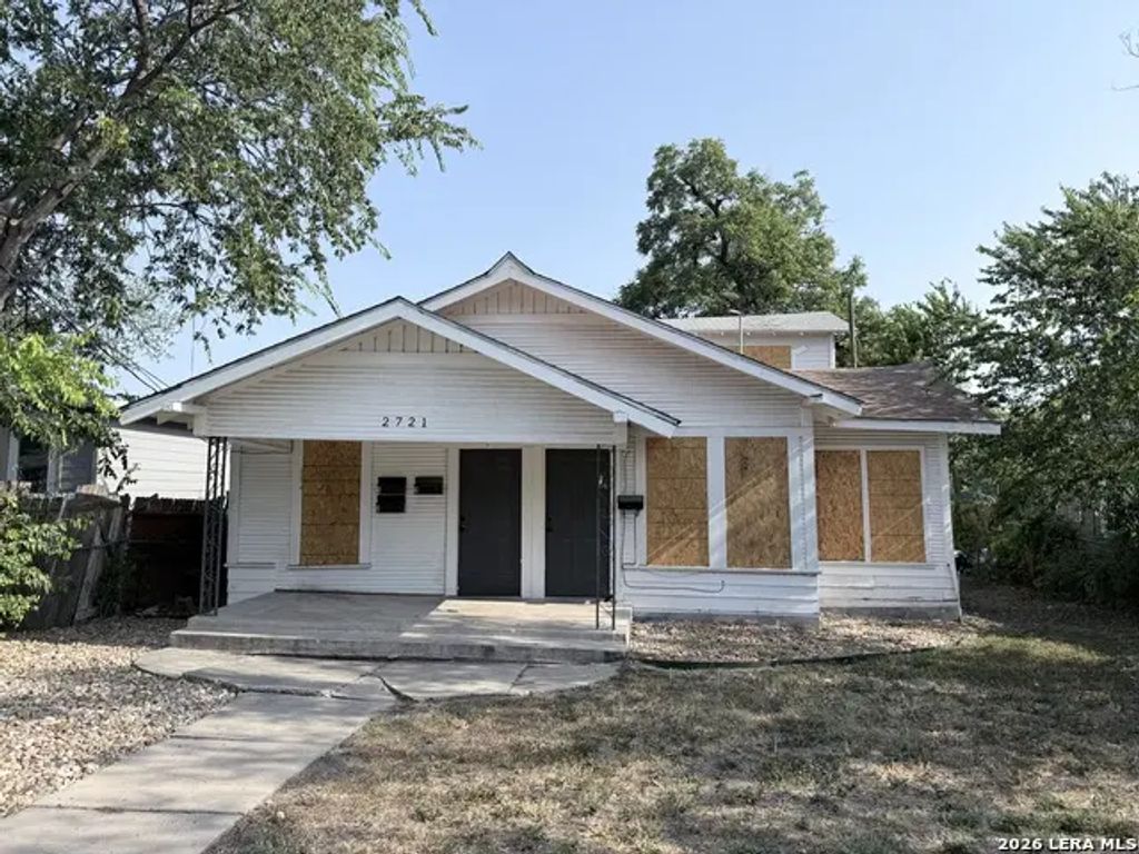 2721 W Cesar E Chavez Blvd, San Antonio