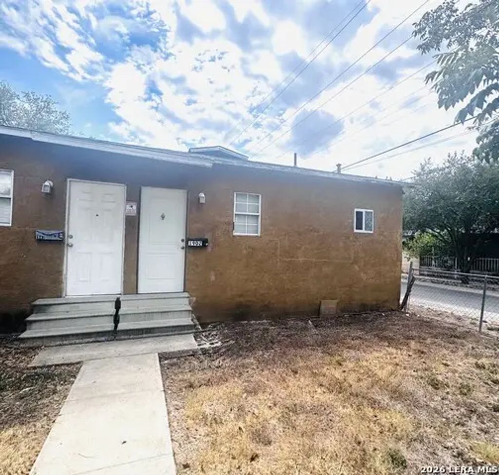 1902 Lennon Ave 1, San Antonio