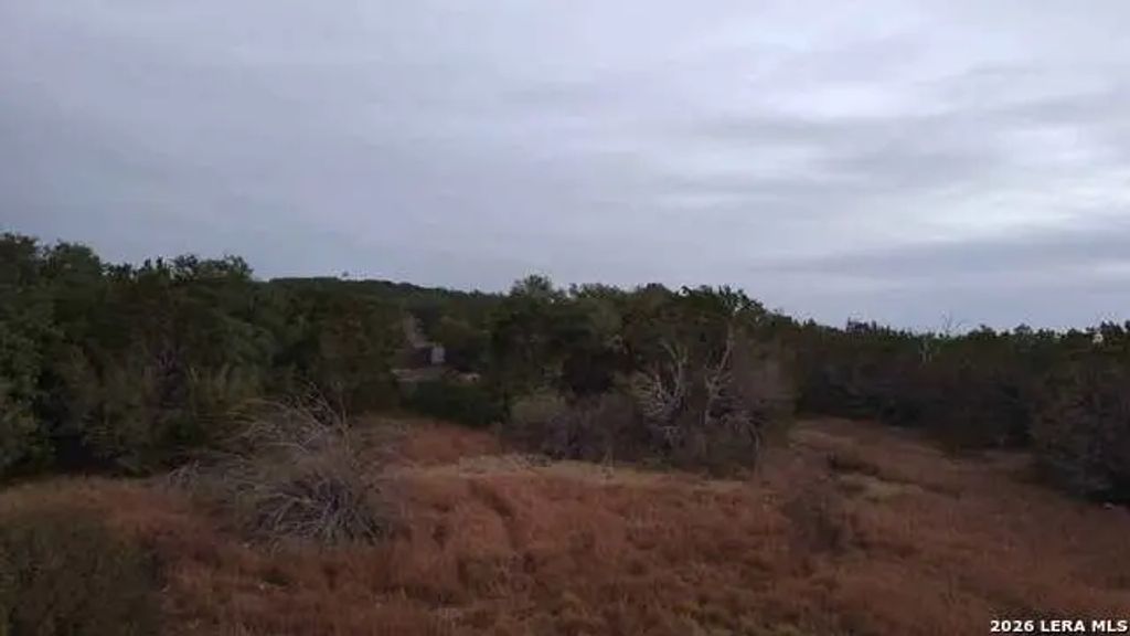 116 Leona Ranch Rd, Brackettville