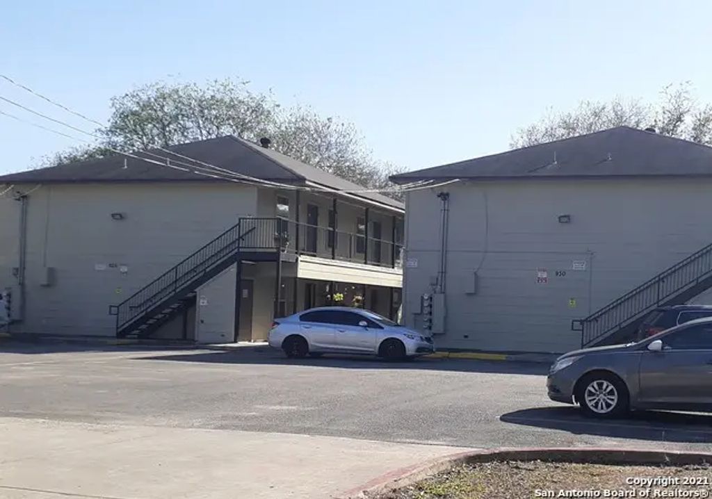 926 Drury Ln 4, San Antonio