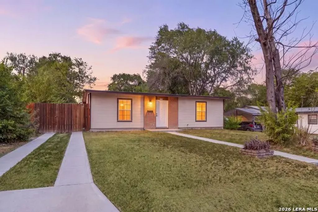 135 Trudell Dr, San Antonio