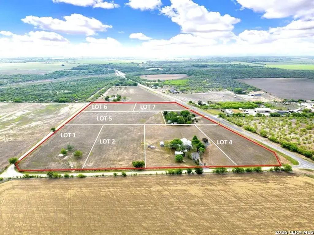 Lot 5 Cr 343, Hondo