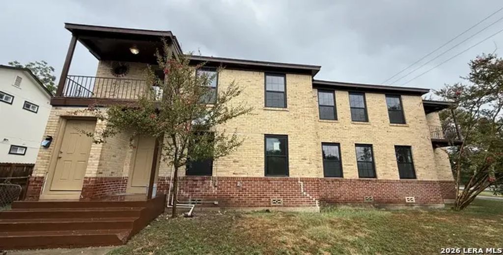 2007 Wilson Blvd 4, San Antonio