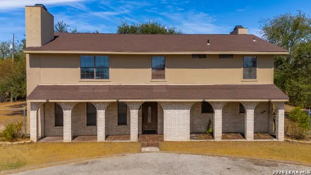 175 Heritage Farms Dr., Eagle Pass
