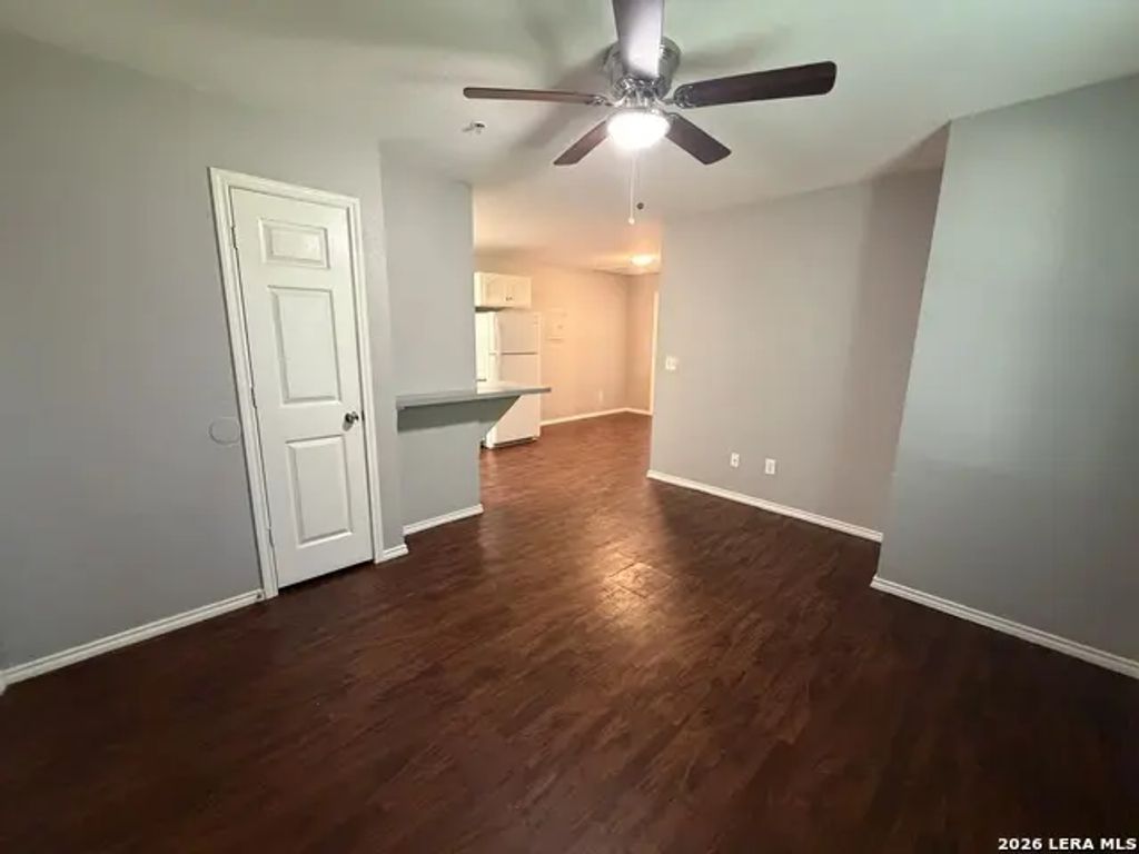 11106 Bel Air 202, San Antonio