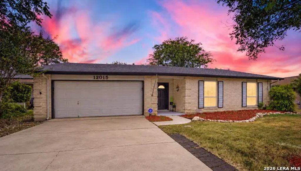 12015 El Sendero St, San Antonio