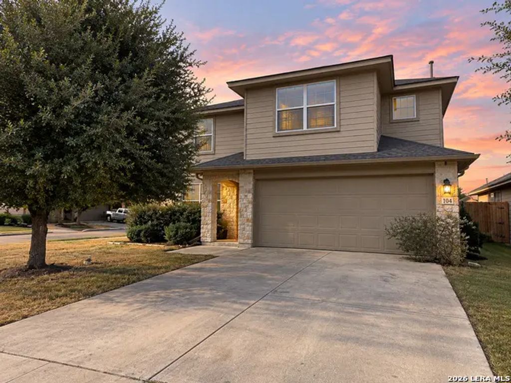 104 Lina Ln, Boerne