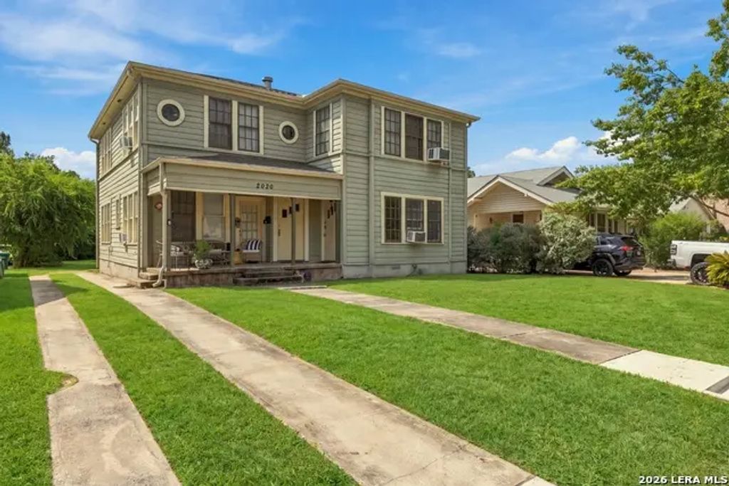 2020 W Kings Hwy, San Antonio
