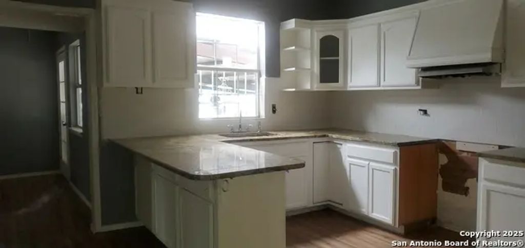 622 W Baylor, San Antonio