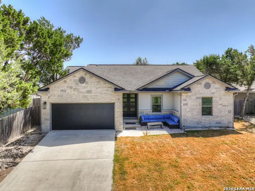 570 Forest Crst, Canyon Lake